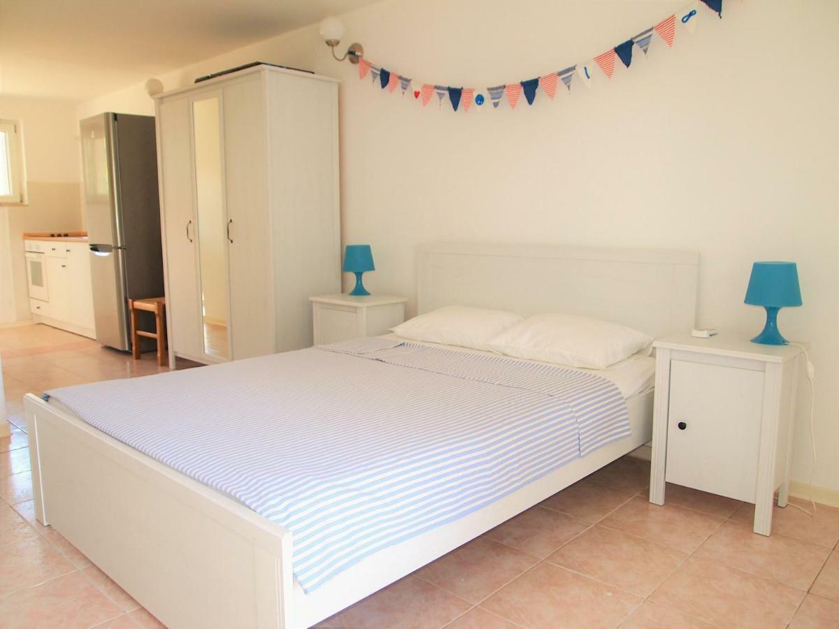 נובליה Studio Apartment Branko מראה חיצוני תמונה